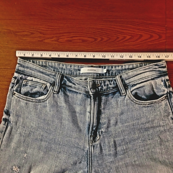 Distressed Light Blue Jeans - Picture 9 of 9